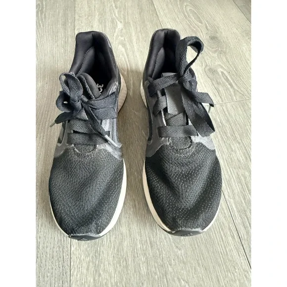 Adidas Women Running Shoes Black Grey Bounce Athletic Sneakers Size 9 - Picture 2 of 5